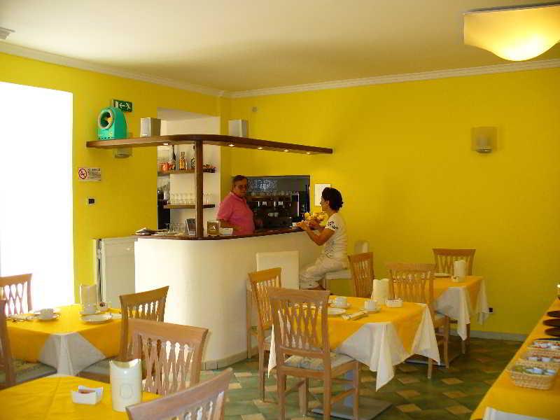 Hotel La Marticana Искья Экстерьер фото