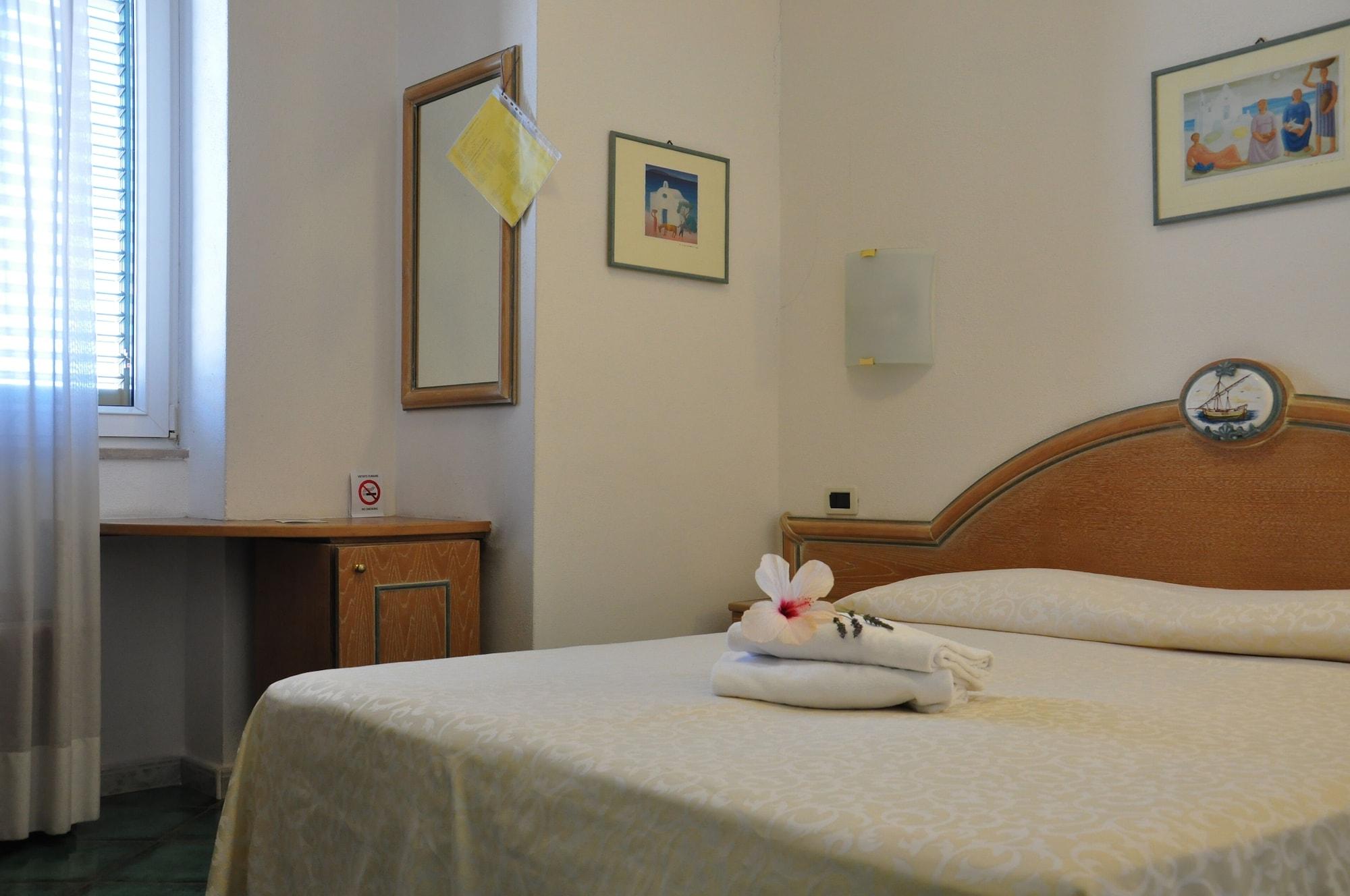 Hotel La Marticana Искья Экстерьер фото