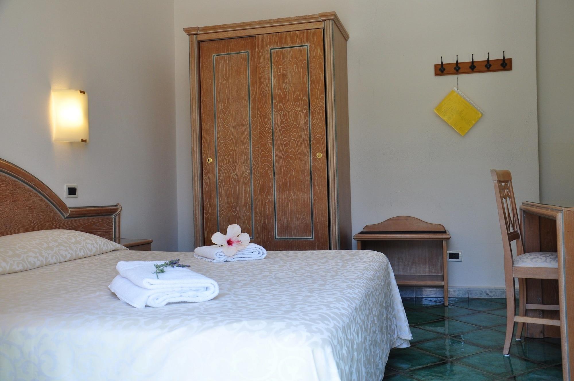 Hotel La Marticana Искья Экстерьер фото
