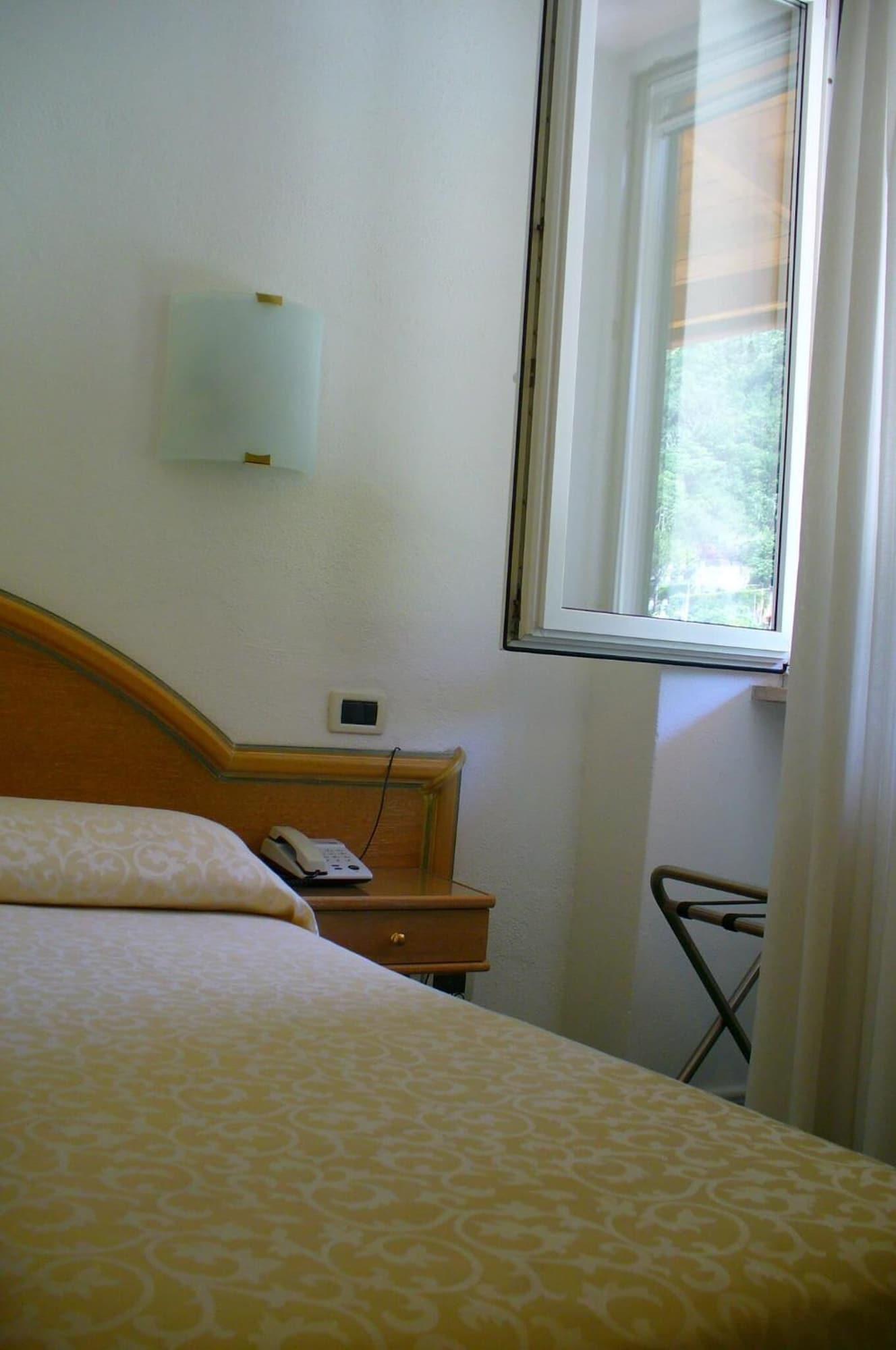 Hotel La Marticana Искья Экстерьер фото