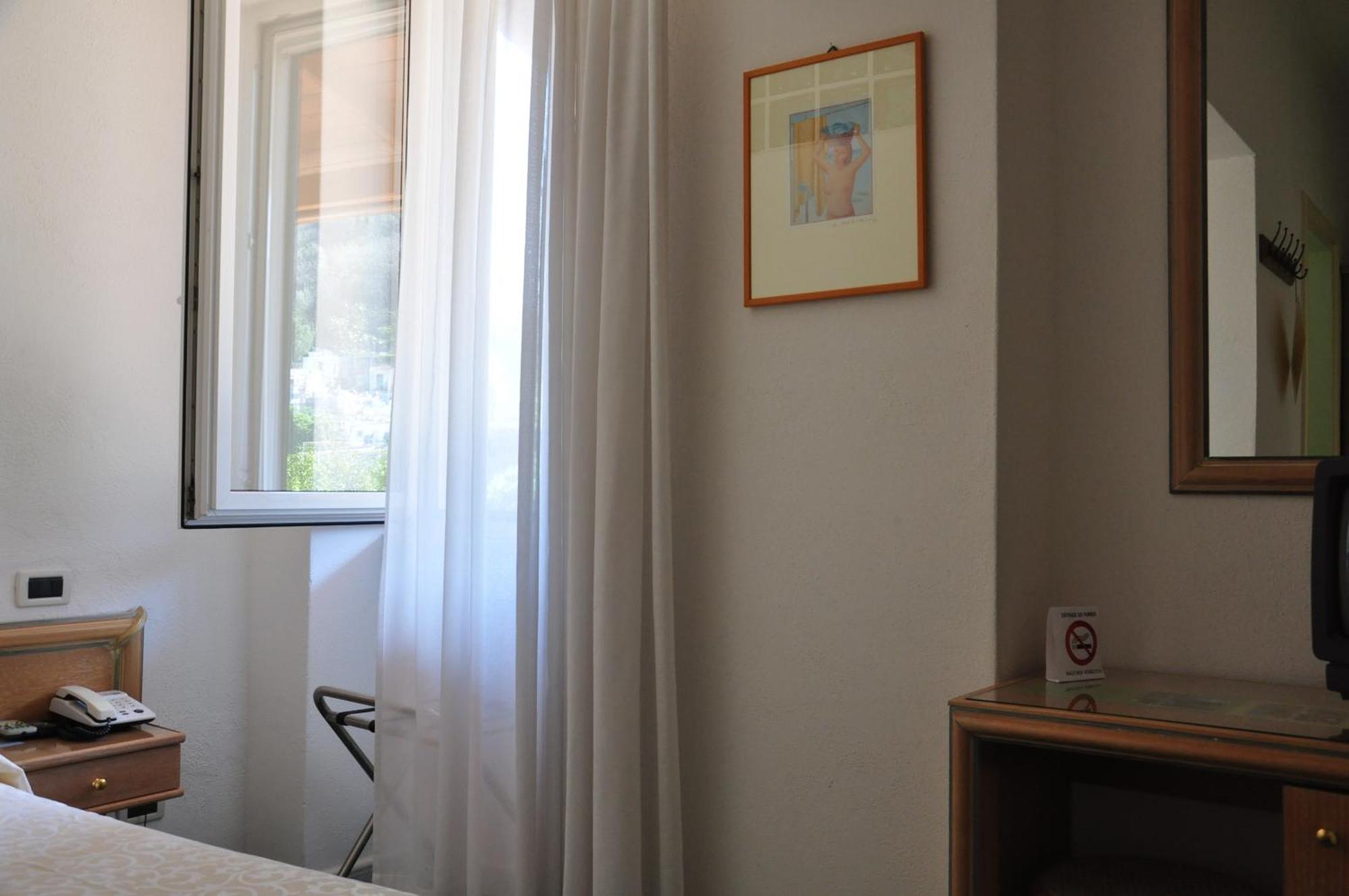 Hotel La Marticana Искья Номер фото