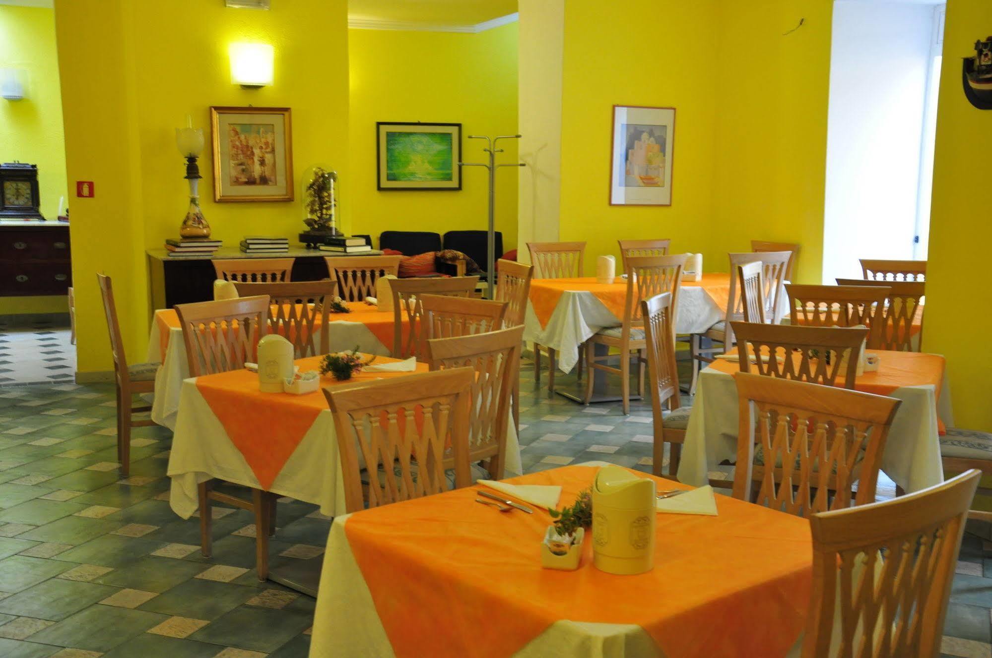 Hotel La Marticana Искья Экстерьер фото